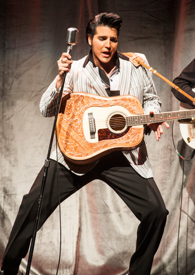 Elvis Presley impersonator Steve Michaels