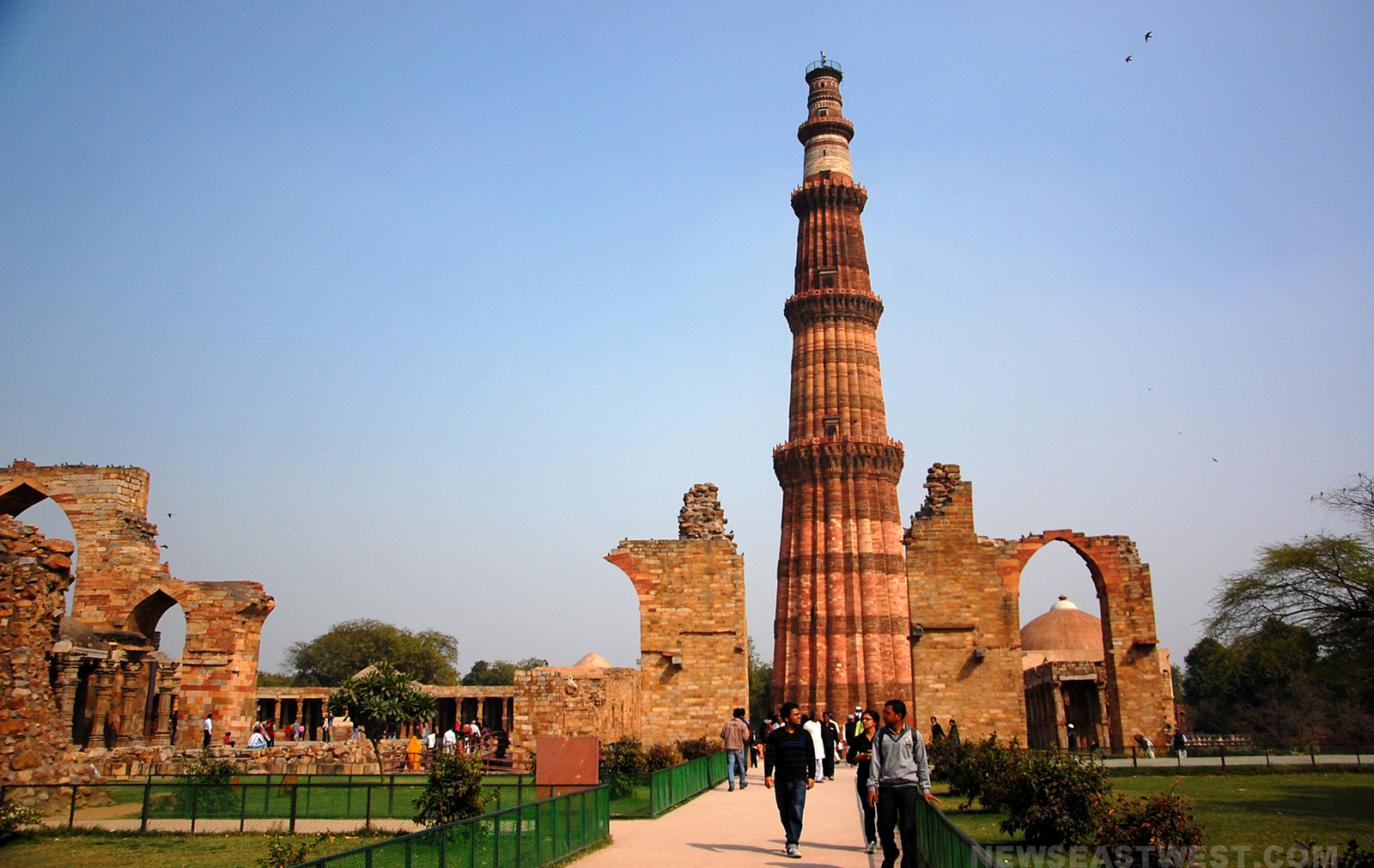 qutab-minar-delhi