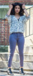 Priyanka-tight-jeans