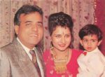 Poonam-Dhillon-with-Ashok-Thakeria-and-her-son