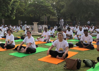 Shannon Skinner yoga