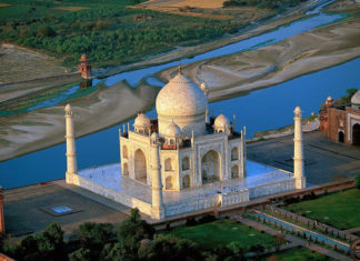 Incredible India - Taj mahal